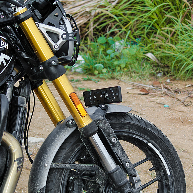 Konnen Number Plate Holder - Number Plate Relocation Clamp for Triumph Speed 400